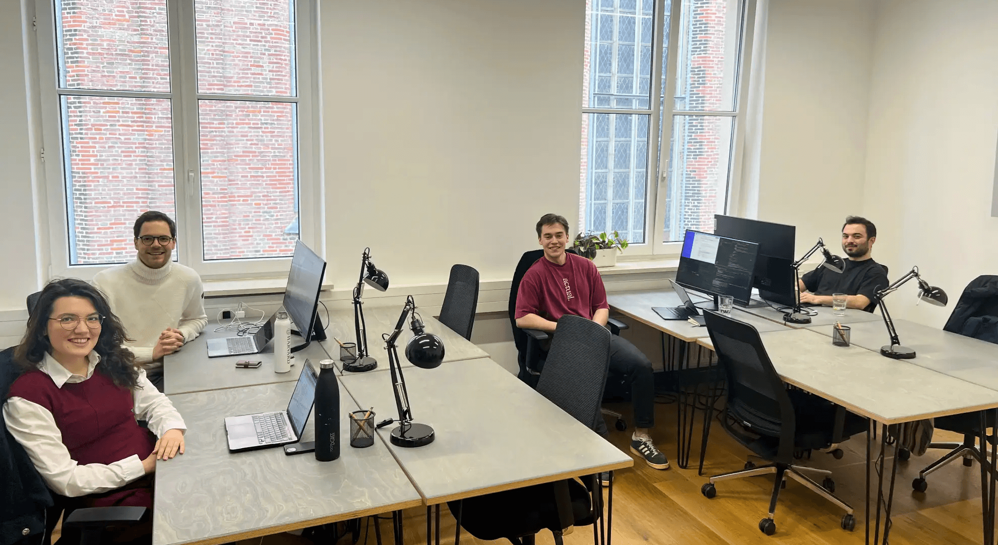 Virtual Staging AI Office